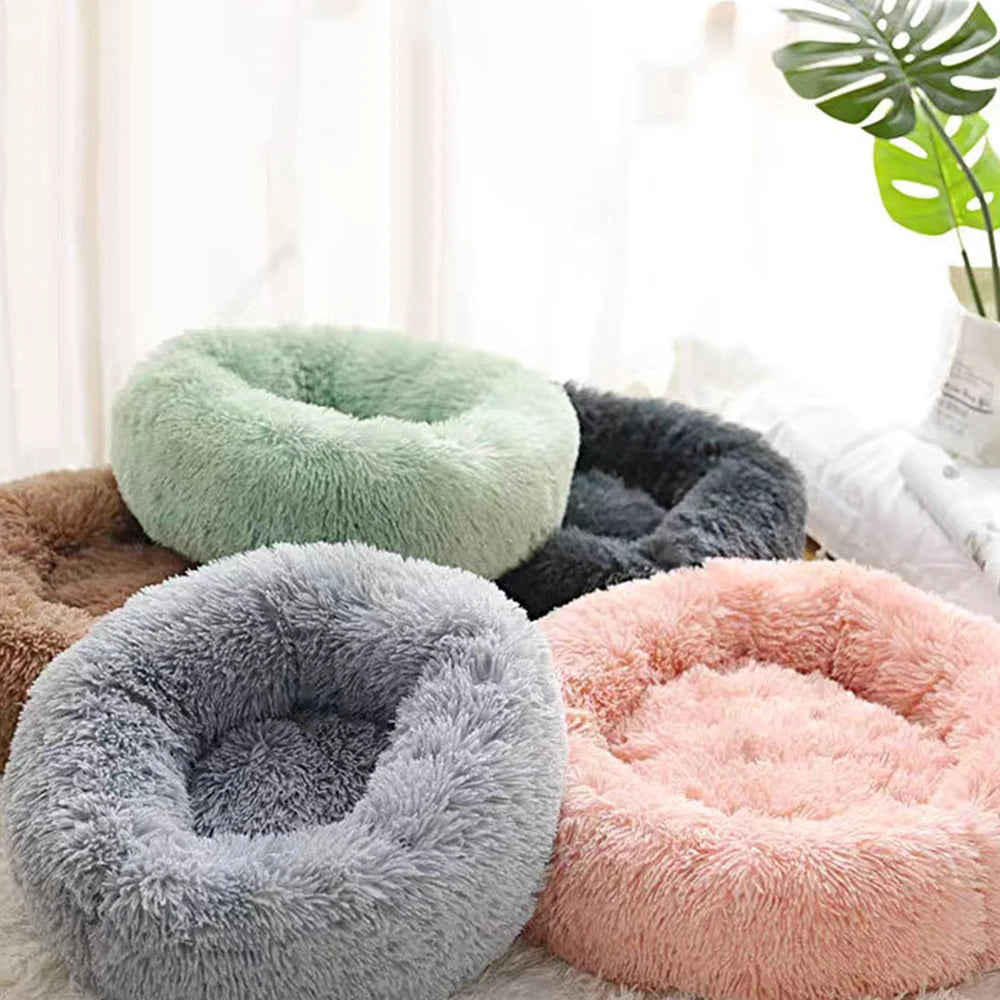 Cozy Winter Plush Pet Bed – Warm Calming Nest for Small Dogs & Cats (40cm)